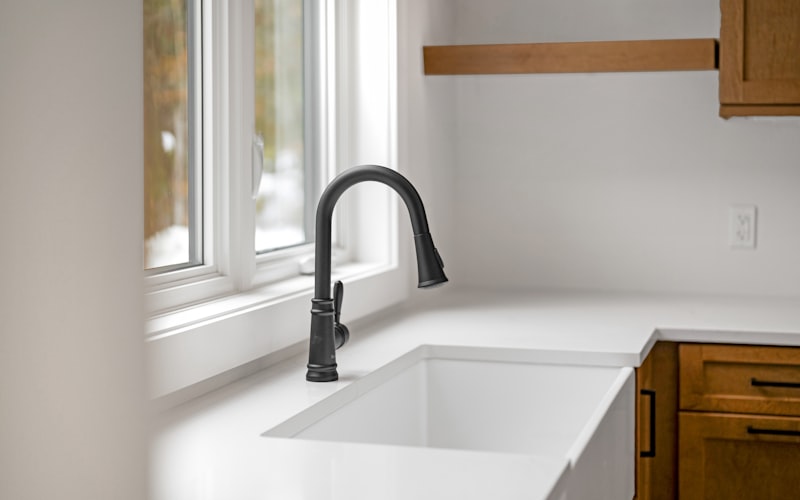 Quality kitchen plumbing fixture